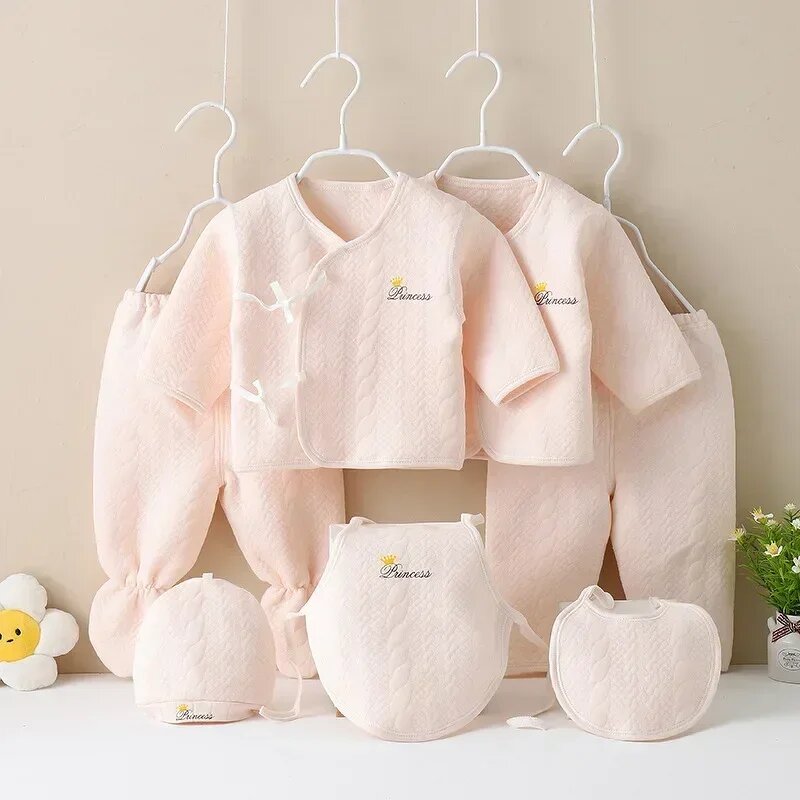 Newborn Clothing Set Manufacturer - Custom 7-Piece Hospital Set