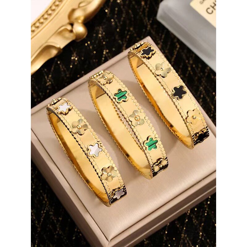 Flower Bracelet Factory - Custom Five Leaf Wide Sleeve