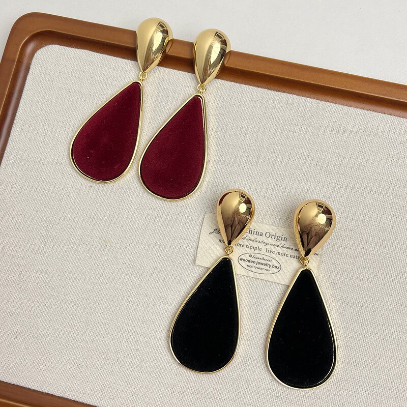 Drop Earrings Supplier - Custom Velvet Water Drop OEM