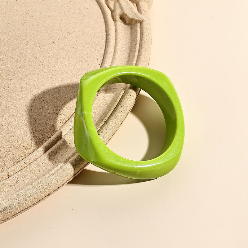 Acrylic Bracelet Manufacturer - Custom Colourful Irregular OEM