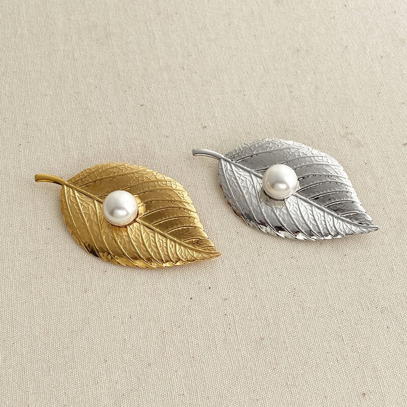 Metal Leaf Brooch Supplier - Custom Simulated Pearl Pin
