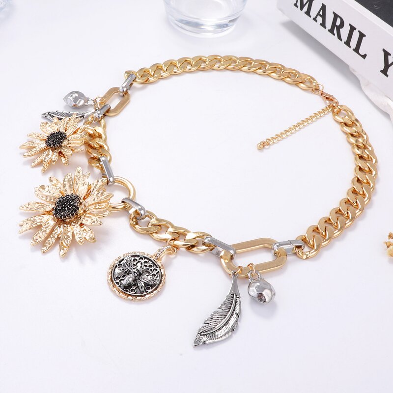 Chain Necklace Supplier - Custom Alloy Sun Flower Pendant