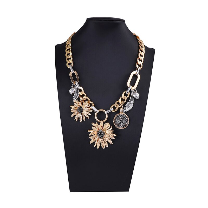 Chain Necklace Supplier - Custom Alloy Sun Flower Pendant