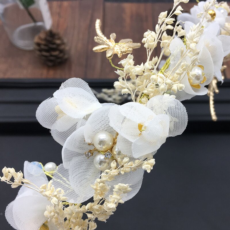 Bride Headdress Supplier - Custom Starry Dried Flower Pearl