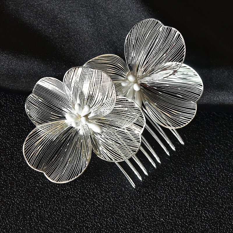 Hair Comb Supplier - Custom Silver Alloy White Floral