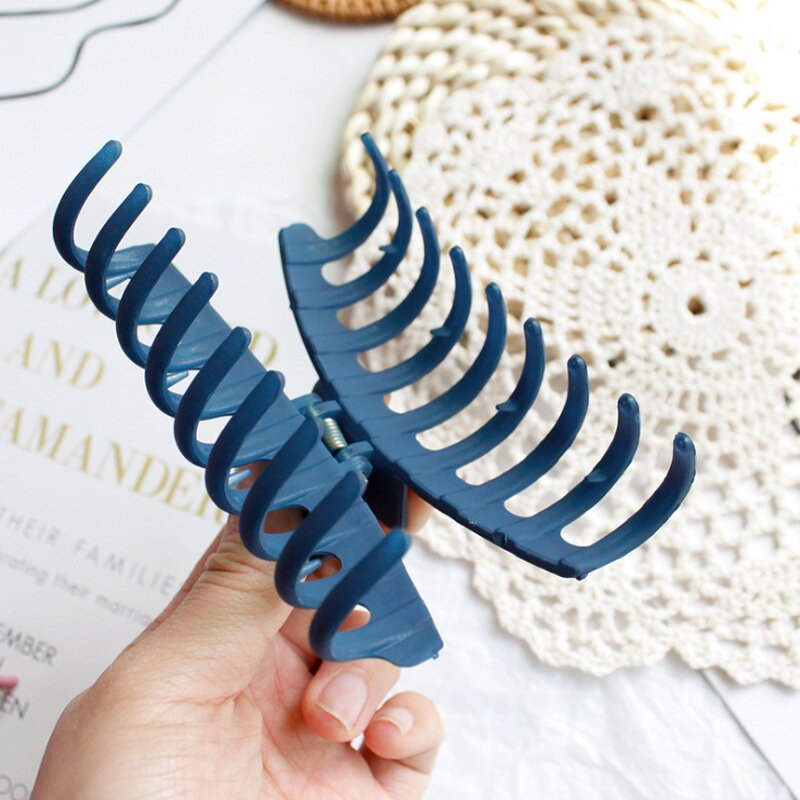 butterfly Clip Manufacturer - Wholesale Woman fairy Shape