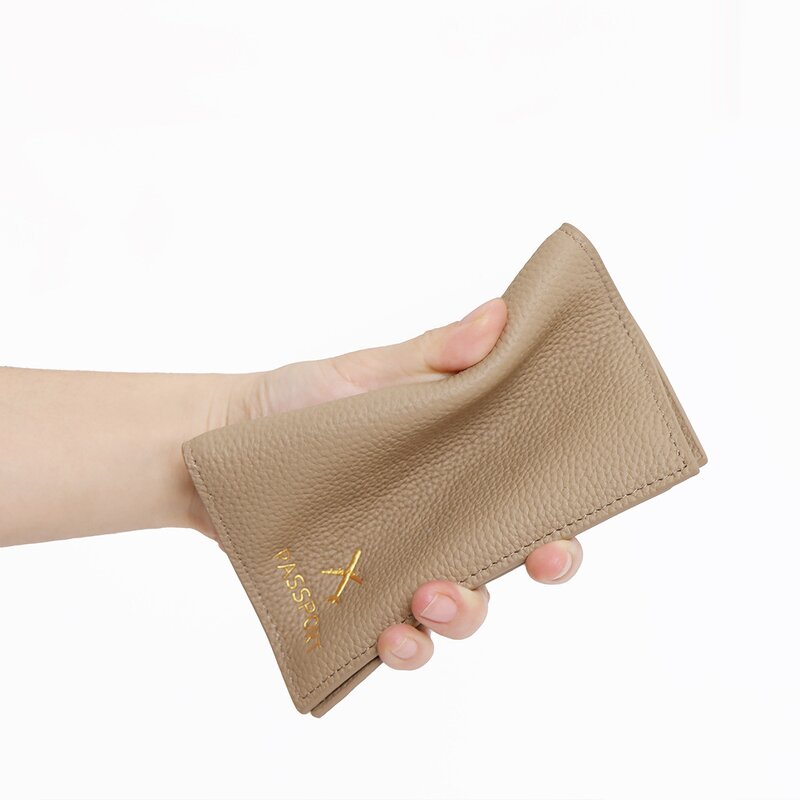 Passport Holder Manufacturer - OEM/ODM Custom First Layer Cowhide Fashionable Holder