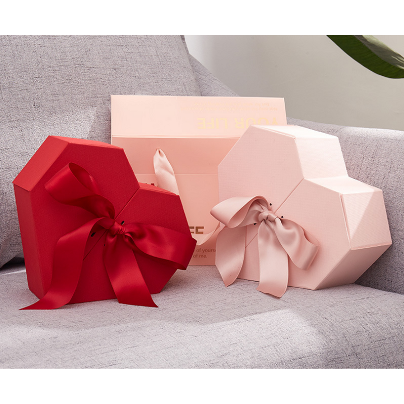 Chocolate Box Manufacturer - OEM/ODM Custom Elegant Heart Shaped Gift Box