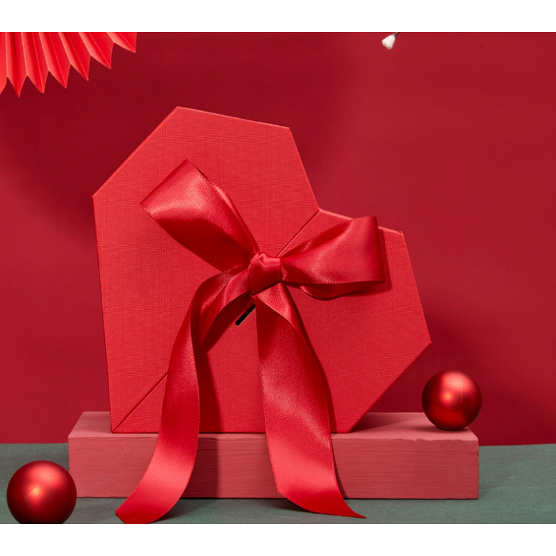 Chocolate Box Manufacturer - OEM/ODM Custom Elegant Heart Shaped Gift Box