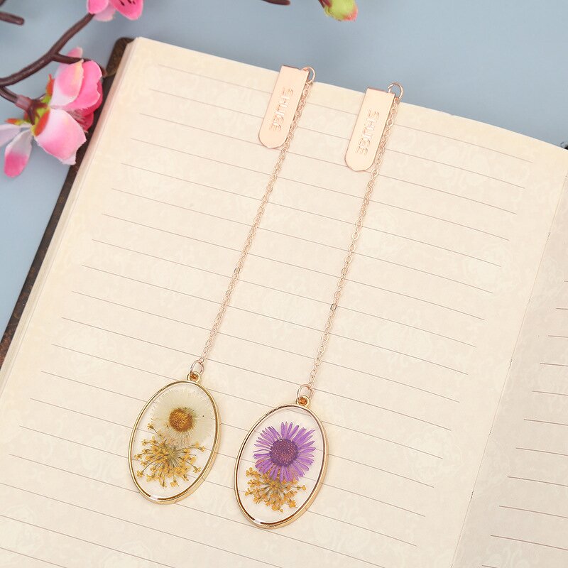 Metal Bookmark Factory - Creative Astronaut Shape Page Clip