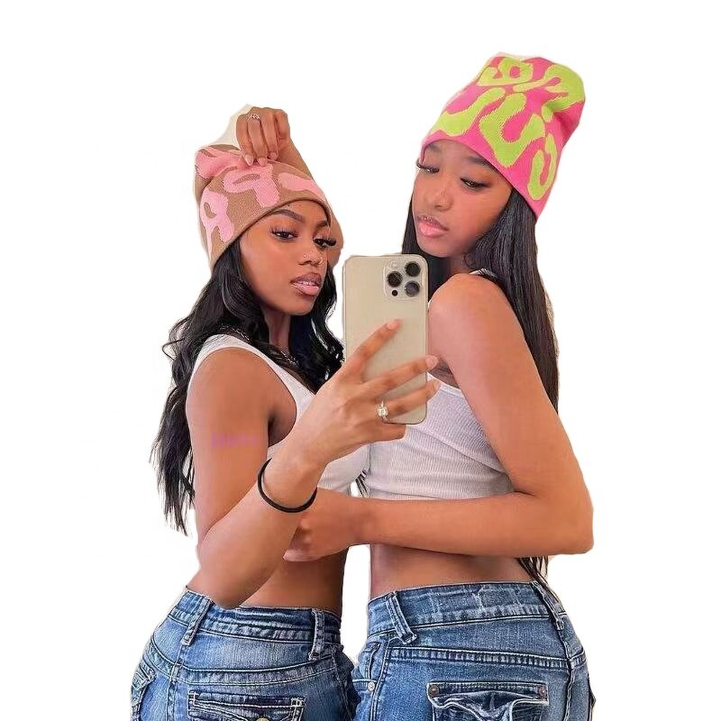 Knitted Beanie Manufacturer - OEM/ODM Custom Striped Casual Winter Travel Hat