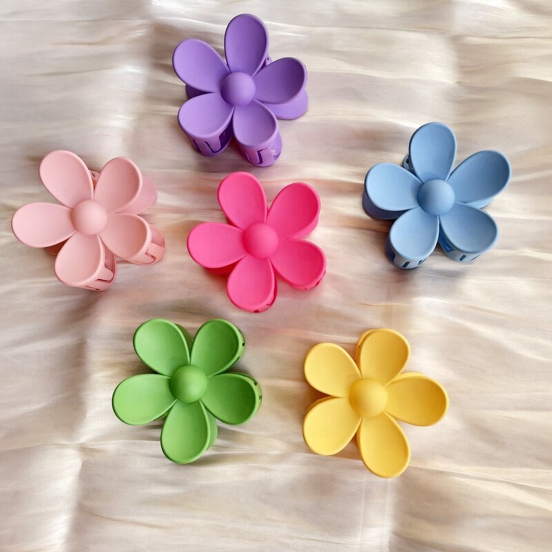 Hair Claw Clip Manufacturer - OEM/ODM Custom Crab Barrette Flower Hairpin