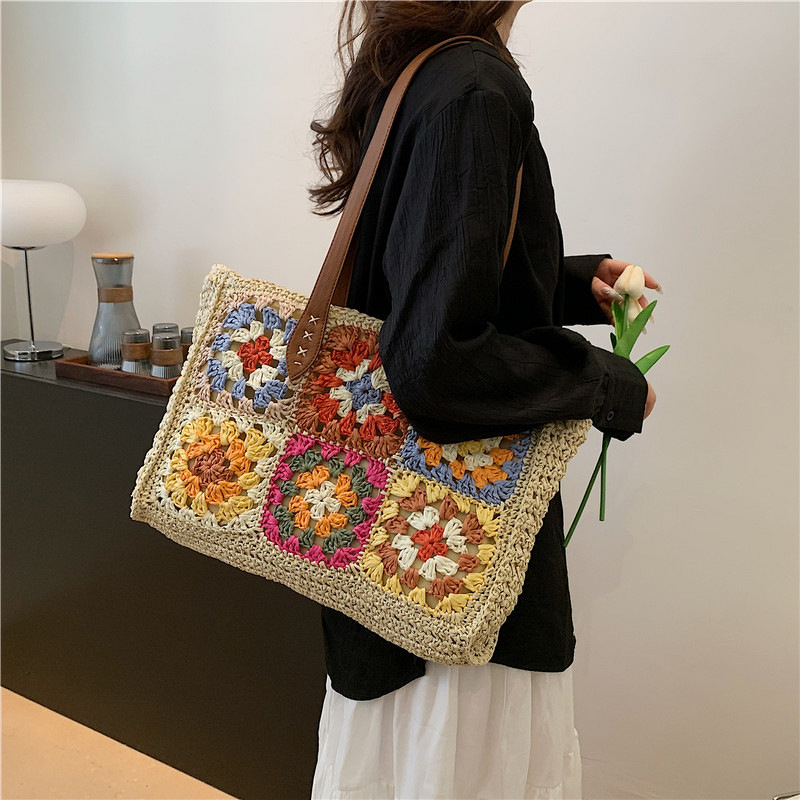 Straw Bag Manufacturer - OEM/ODM Custom Retro Flower Woven Beach Shoulder