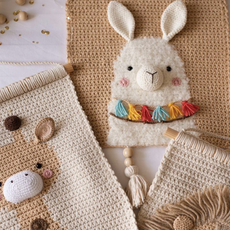 Wall Hanging Manufacturer - OEM/ODM Custom Crocheted Animal Wooden Bead