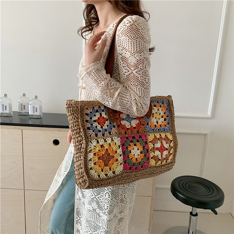 Straw Bag Manufacturer - OEM/ODM Custom Retro Flower Woven Beach Shoulder