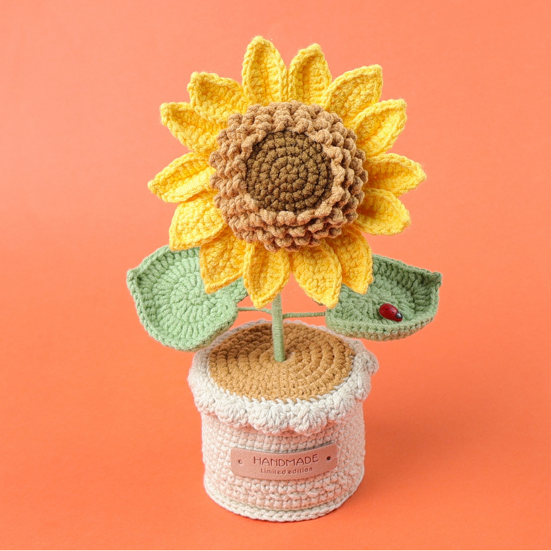 Crochet Plant Manufacturer - OEM/ODM Custom Wool Potted Sunflower Ornament