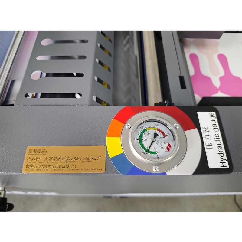 Roll Laminating Machine Manufacturer - Vicut VL-450X Auto Feeding