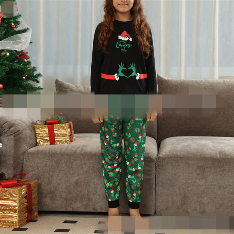 Family Pajamas Set Manufacturer - OEM/ODM Custom Merry Christmas Cartoon Print