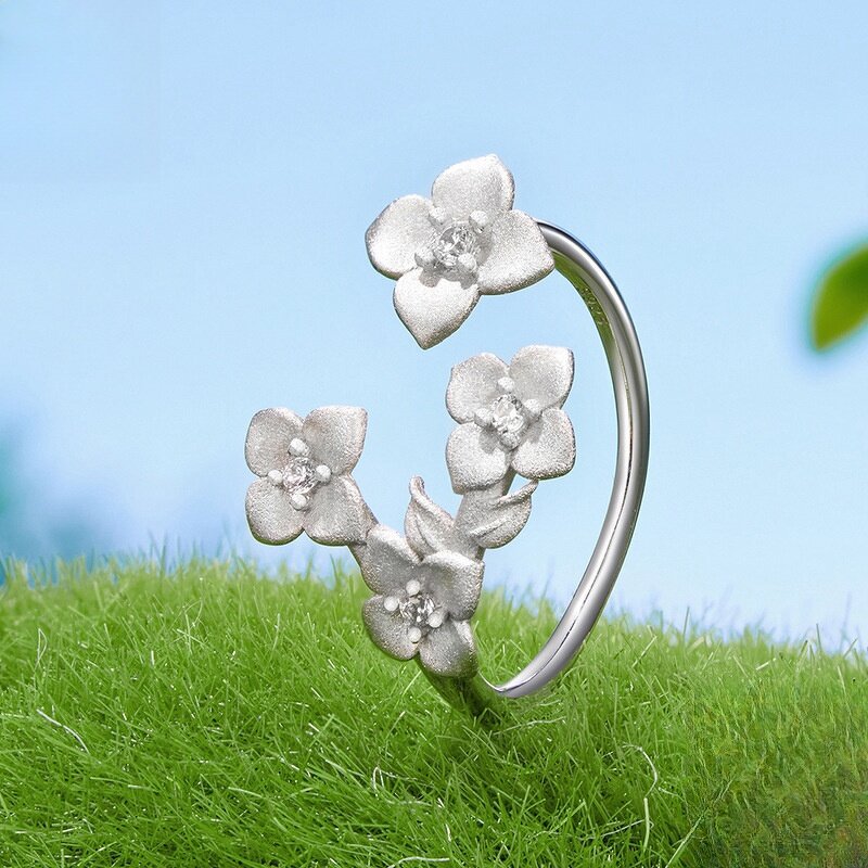 Flower Open Ring Manufacturer - OEM/ODM Custom Frosted Texture Unique Elegant
