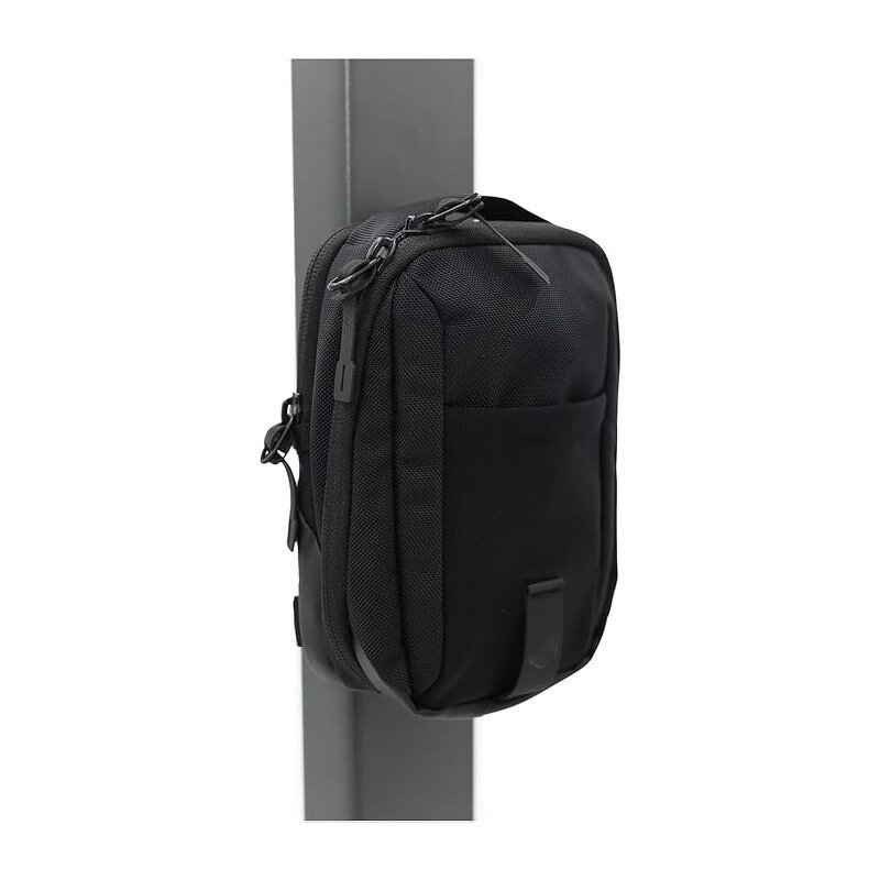 Magnetic Gym Bag Manufacturer - Waterproof Durable Minimalist Fitness Hang Pack