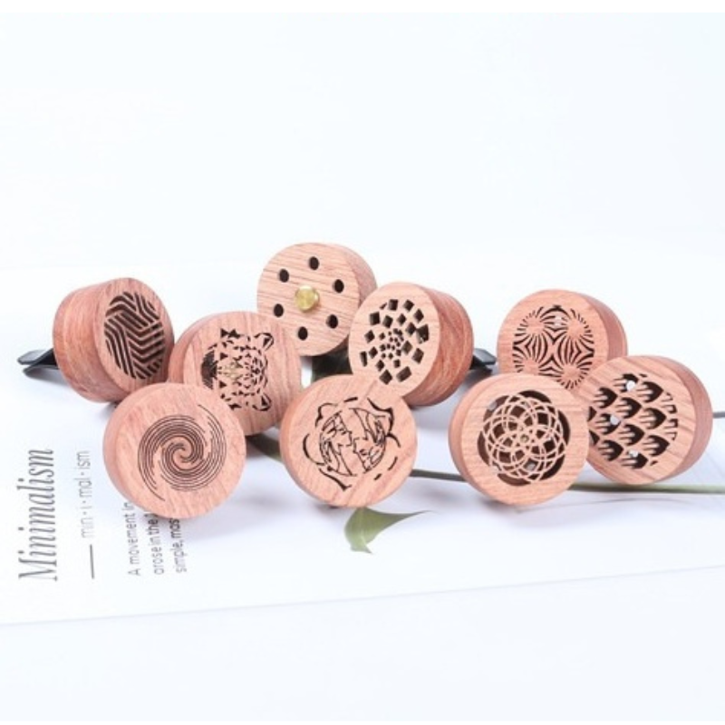 Car Perfume Diffuser Factory - Bulk Wooden Aromatherapy Clip Vent Ornament