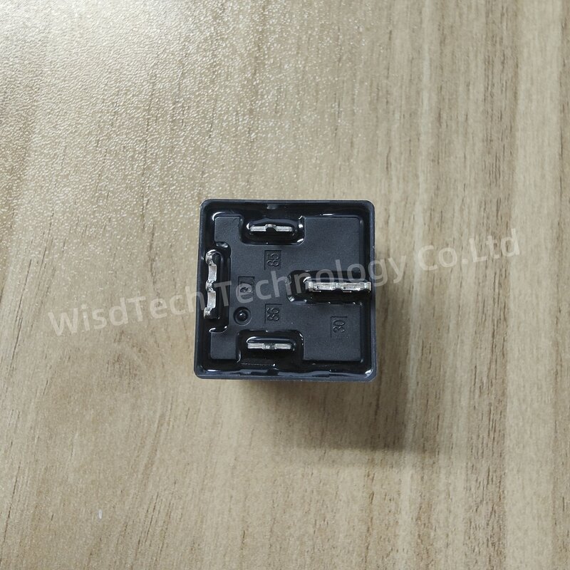 Automotive Relay Factory - OEM HFV7-P/012-HST 12VDC 70A