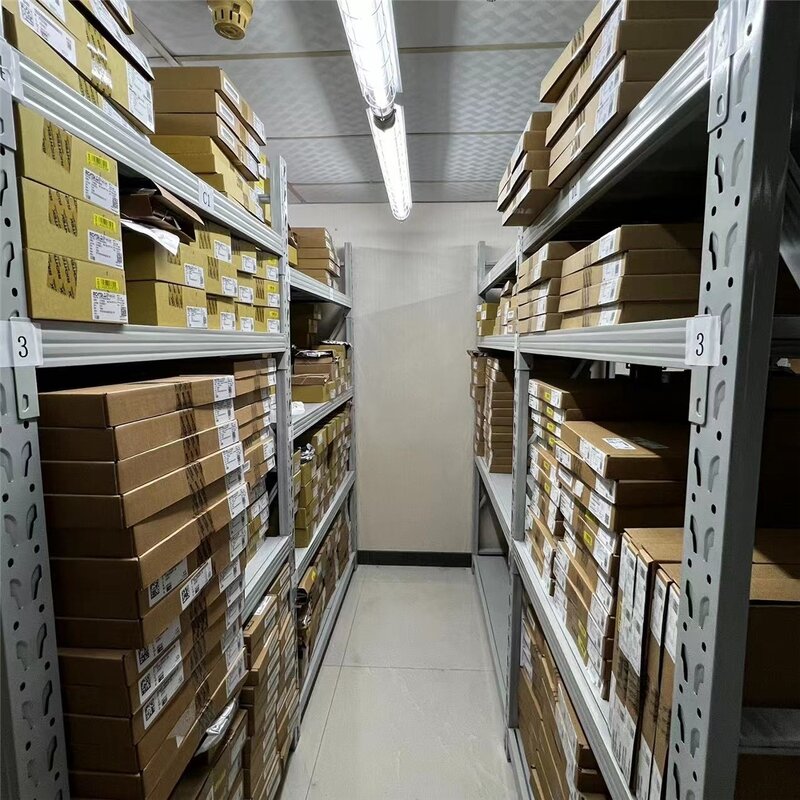 IC Supplier - Bulk 24AA04T-I/ Integrated Circuit