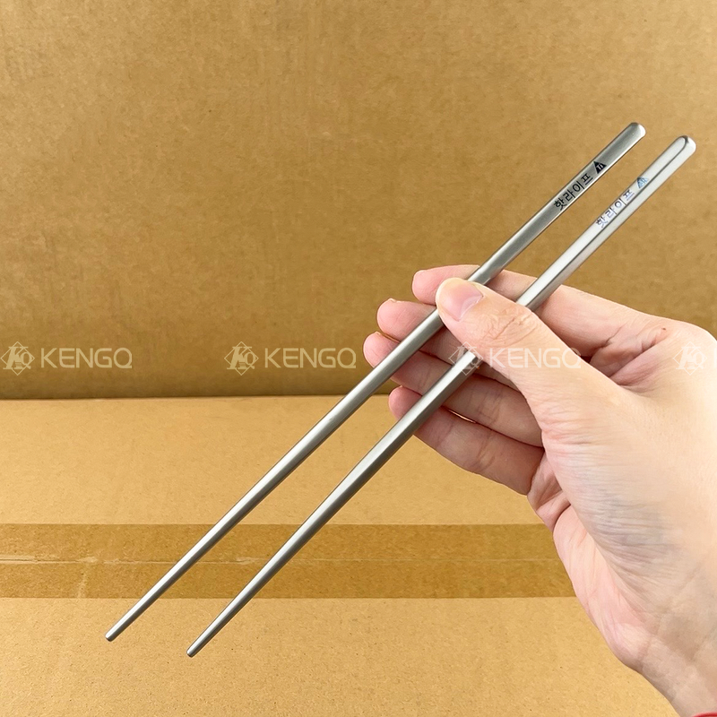 Tableware Set Manufacturer - OEM/ODM Pure Titanium Chopsticks Spoon Fork Camping Portable