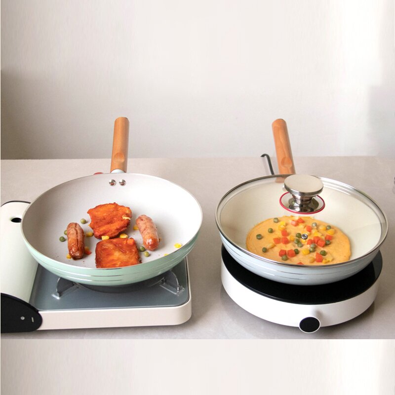 Frying Pan Factory - OEM/ODM High Quality Aluminium Alloy Egg Frying Pan Wooden Handle