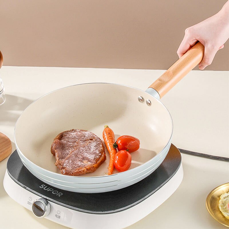 Frying Pan Factory - OEM/ODM High Quality Aluminium Alloy Egg Frying Pan Wooden Handle