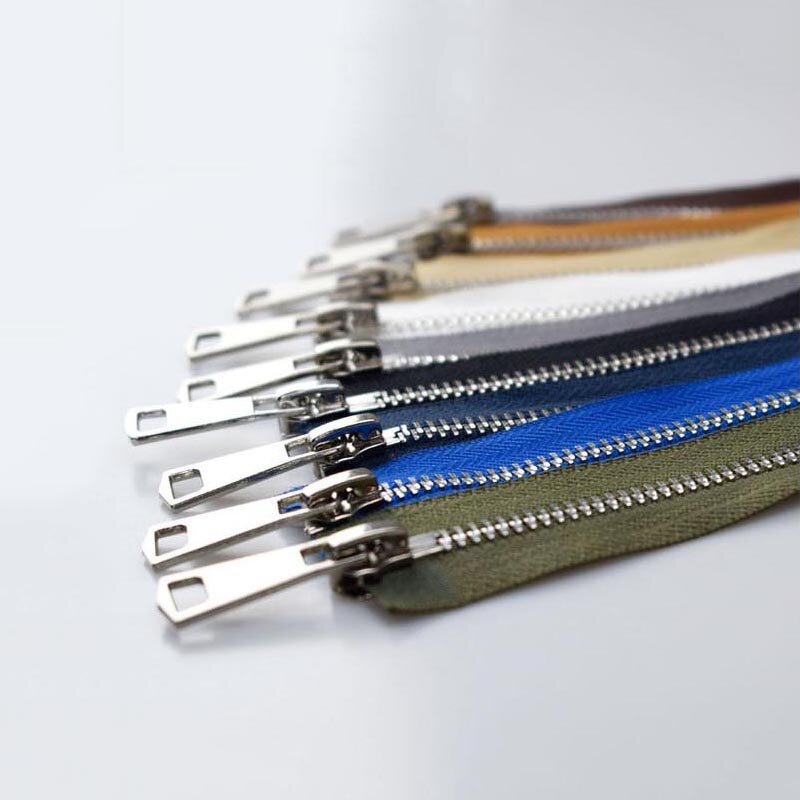 Open-End Zipper Factory - OEM/ODM 5# Double Pullers Metal Zipper for Clothing