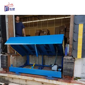Fixed Boarding Bridge Manufacturer - OEM/ODM Cargo Platform Imported Seals Stationary Dock Leveler
