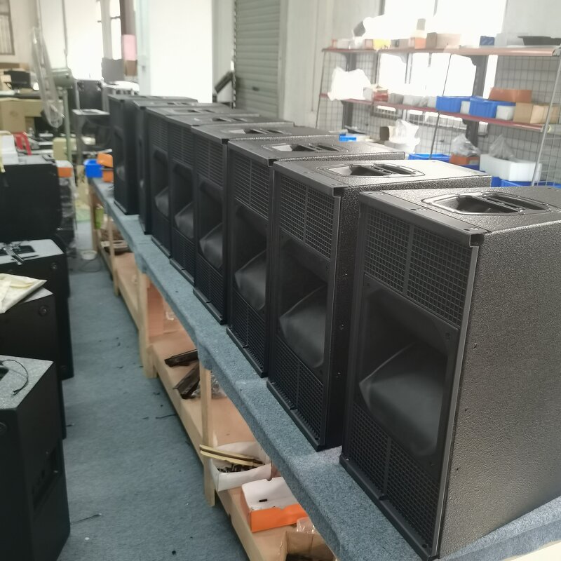 Line Array Speakers Manufacturer - OEM/ODM SAWA-Q1 Double 10 Inch 2 Way Passive Active
