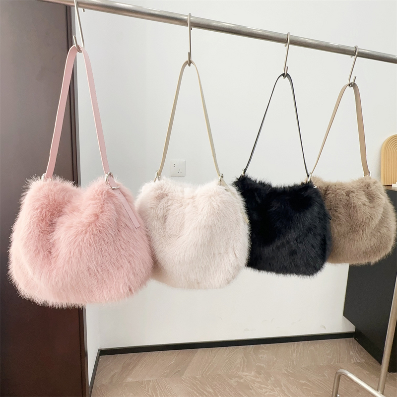 Fur Shoulder Bag Factory - OEM Autumn and Winter New Fur Shoulder Bag Large Capacity Plush Underarm Bag