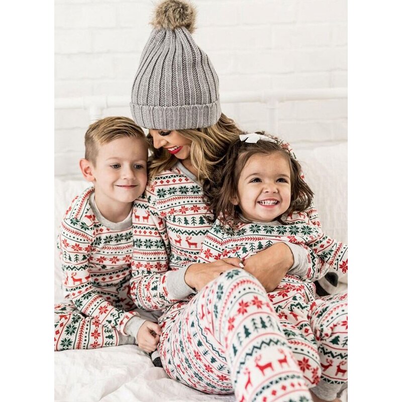 Christmas Pajamas Set Factory - OEM Snowflake Printed Family Matching Outfits