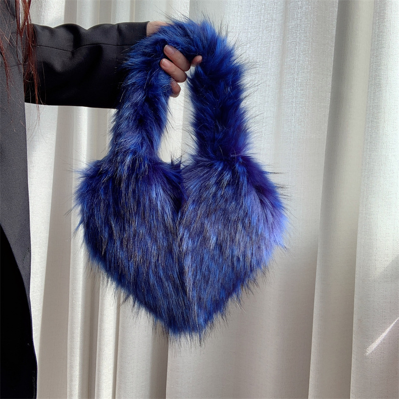 Heart Bag Manufacturer - OEM European American Style New Small Cross-Body Heart Bag Fur Plush Shell Family Style