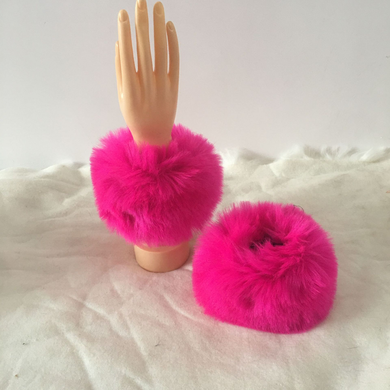 Fur Wristband Factory - OEM European American Fur Wristband Autumn Winter Warm Fur Thermal Wrist