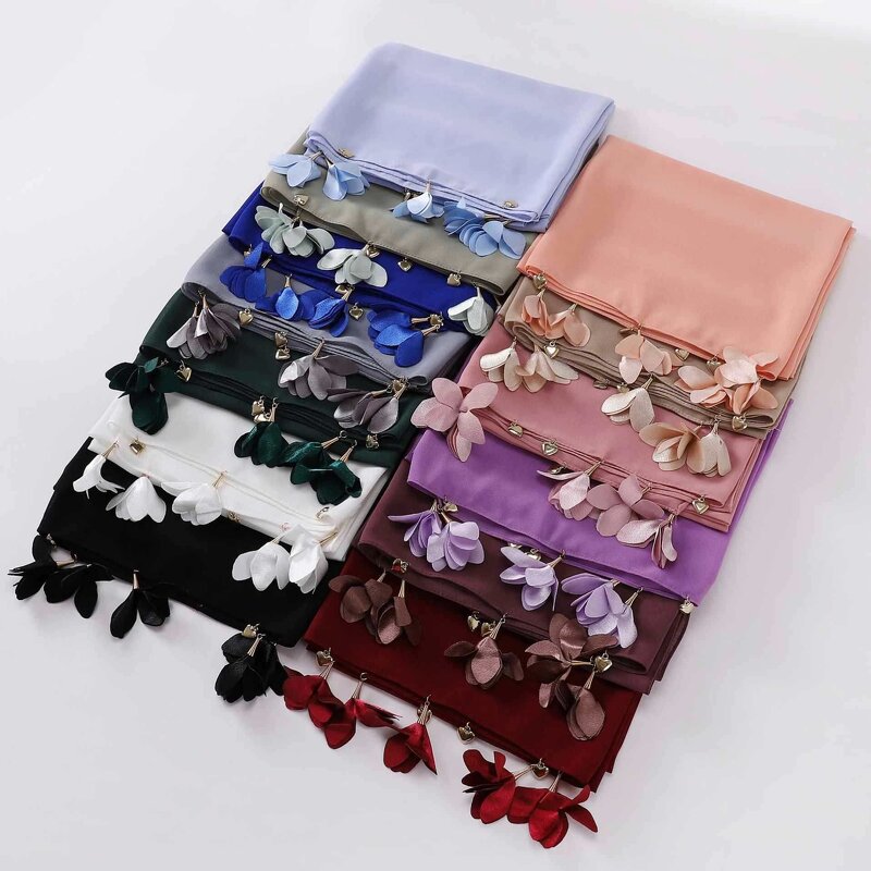 Pearl Shawl Manufacturer - OEM 2024 Ruizi Premium Pearl Ladies Shawl Wraps for Muslim Women Scarf With Flower Tassel