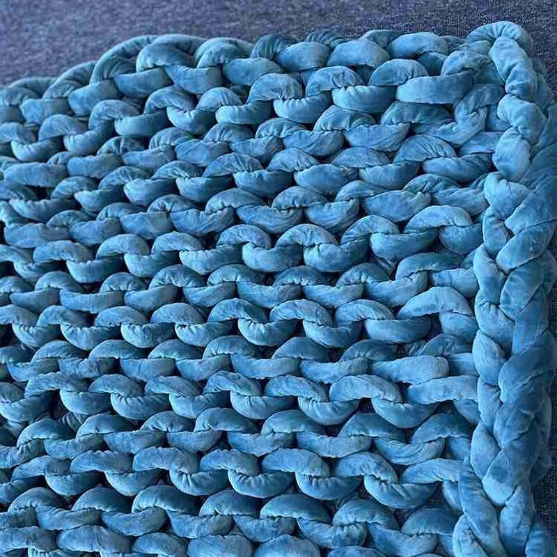 Weighted Blanket Factory - Hand Made Chunky Knit for Insomnia