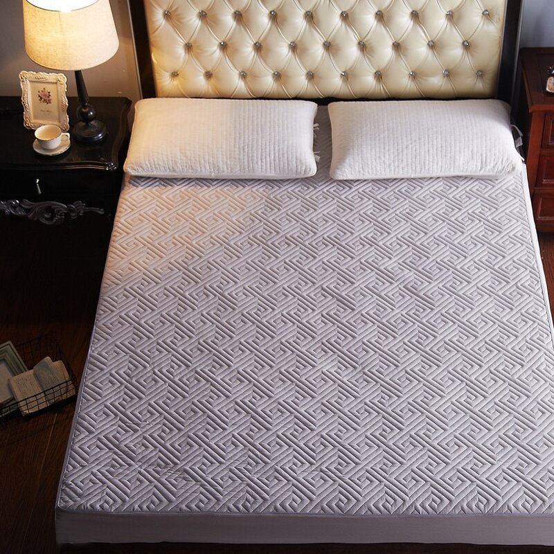 Mattress Protector Manufacturer - Quilted Bed Cover Queen Size