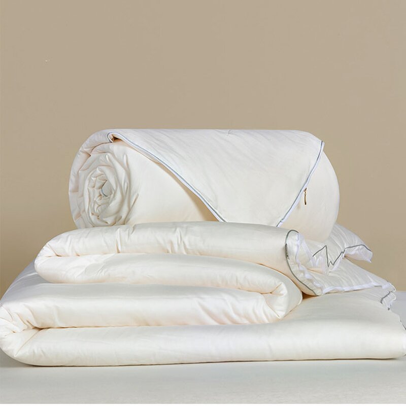 Luxury Quilt Factory - Four Seasons 100% Polyester Hollow Fiber