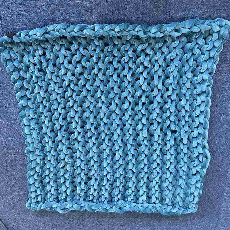 Weighted Blanket Factory - Hand Made Chunky Knit for Insomnia