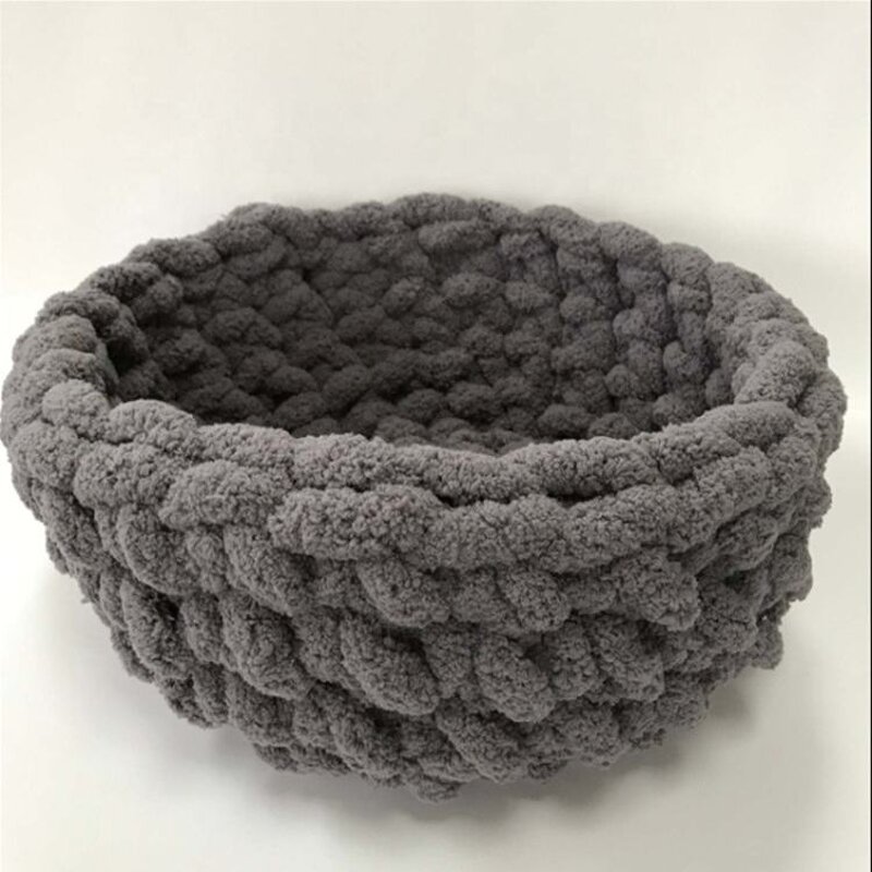 Pet Bed Manufacturer - Soft Chunky Chenille Yarn Knit Handmade