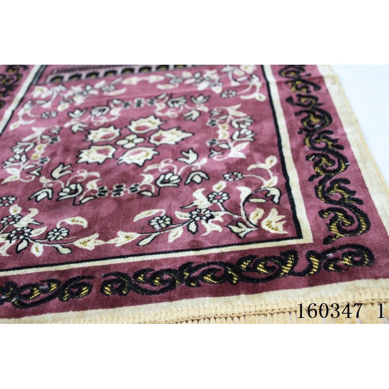 Prayer Rug Manufacturer - OEM/ODM New Design Classical Anti-slip with Fringes Both Sides
