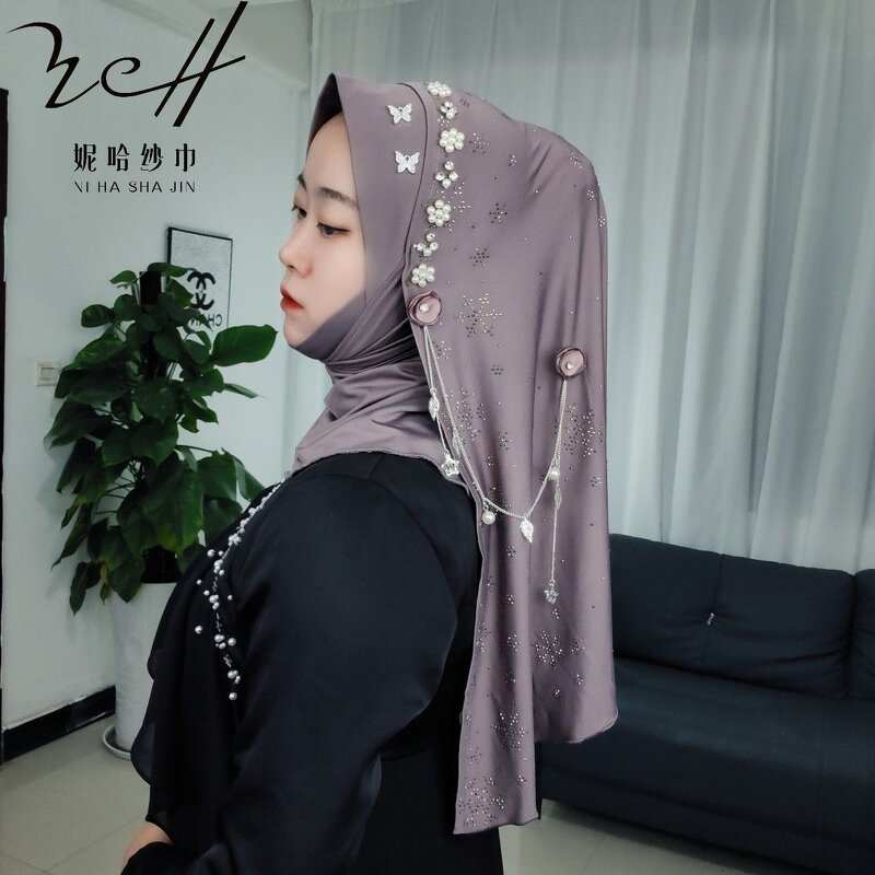 Solid Color Hijab Manufacturer - OEM/ODM Luxury with Intricate Beadwork Crystal Rhinestone