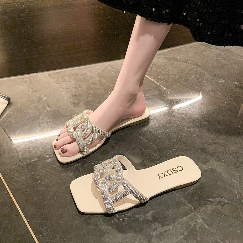 Shoes Factory - OEM/ODM New Style for Daily Wear Accessory