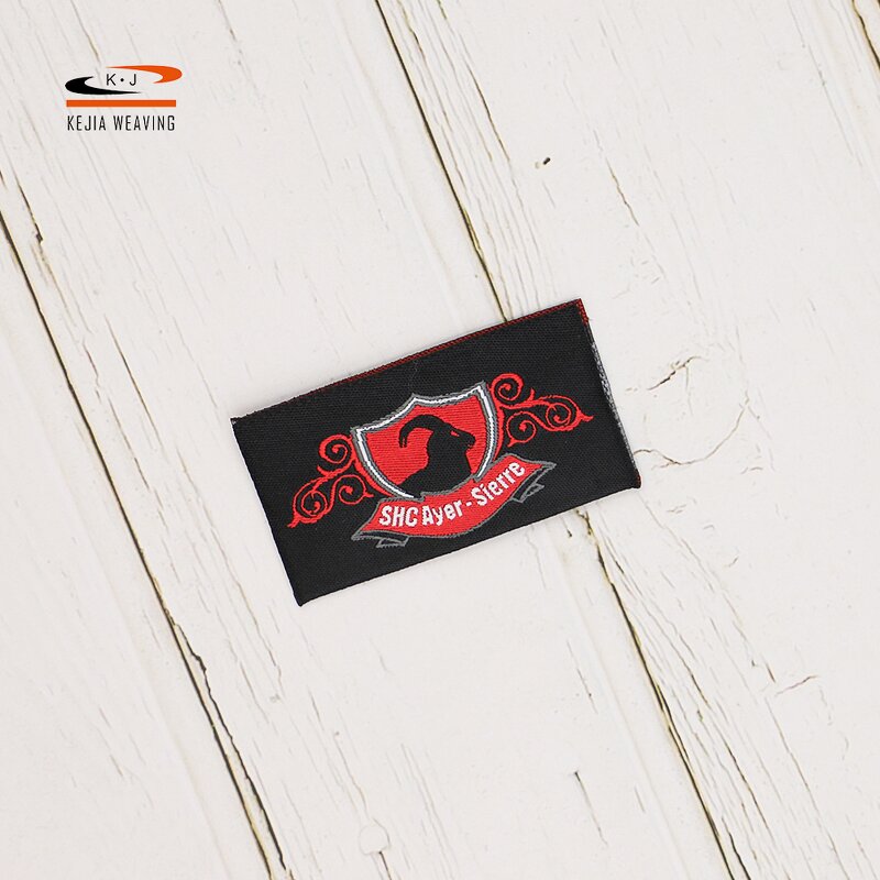 Hot Cut Garment Label Factory - OEM/ODM No Moq Wholesale Price Polyester Center Fold Multi-use