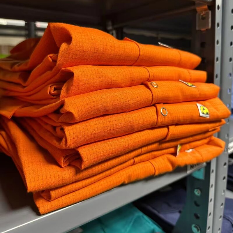 ESD Dust-proof Jacket Manufacturer - OEM/ODM Cleanroom Polyester Smock for Electronics