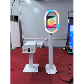 Photo Booth Factory - Oval Head iPad Mirror Booth with Flash & Umbrella