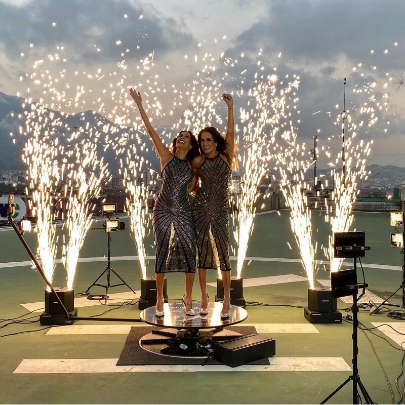 Dual Head Sparkler Supplier - Rotating Wedding Decoration Cold Flame Spin